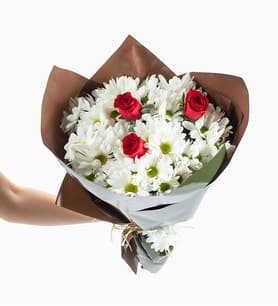 Yeşil Kahve Bukette Güller & Papatyalar